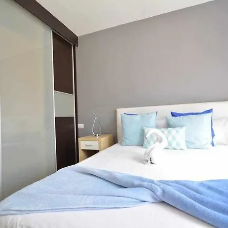 Céntrico ático 2 Dormitorios Gran Solárium Privado * Las Palmas de Gran Canaria